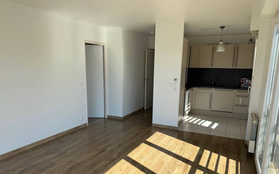 Appartement, meublé, 4 pièces, 78m² à Franconville (95130) — photo 3
