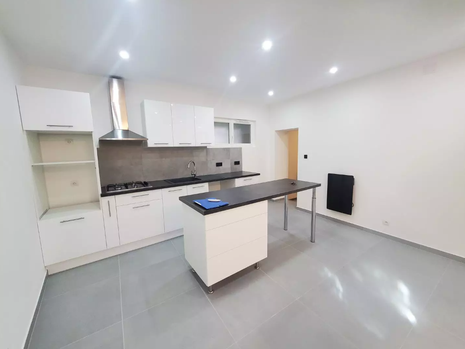 Appartement, non meublé, 3 pièces, 84m² à La Réole (33190) — photo principale