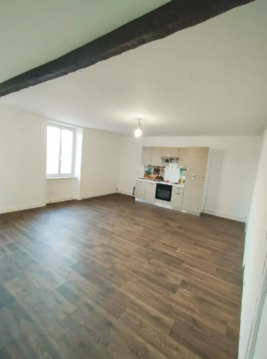 Appartement, non meublé, 4 pièces, 85m² à Saint-Maurice-les-Brousses (87800) — photo principale