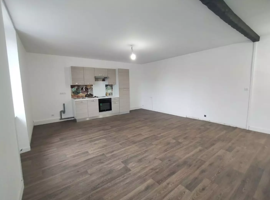 Appartement, non meublé, 4 pièces, 85m² à Saint-Maurice-les-Brousses (87800) — photo 5