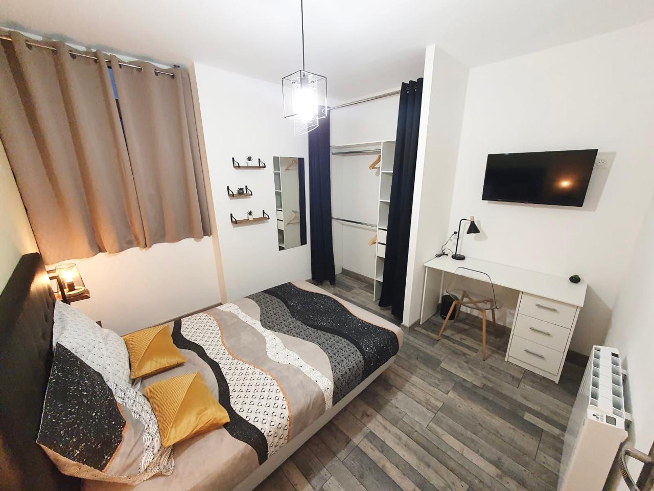 Chambre, meublé, 4 pièces, 80m² à Toulon (83200) — photo 3
