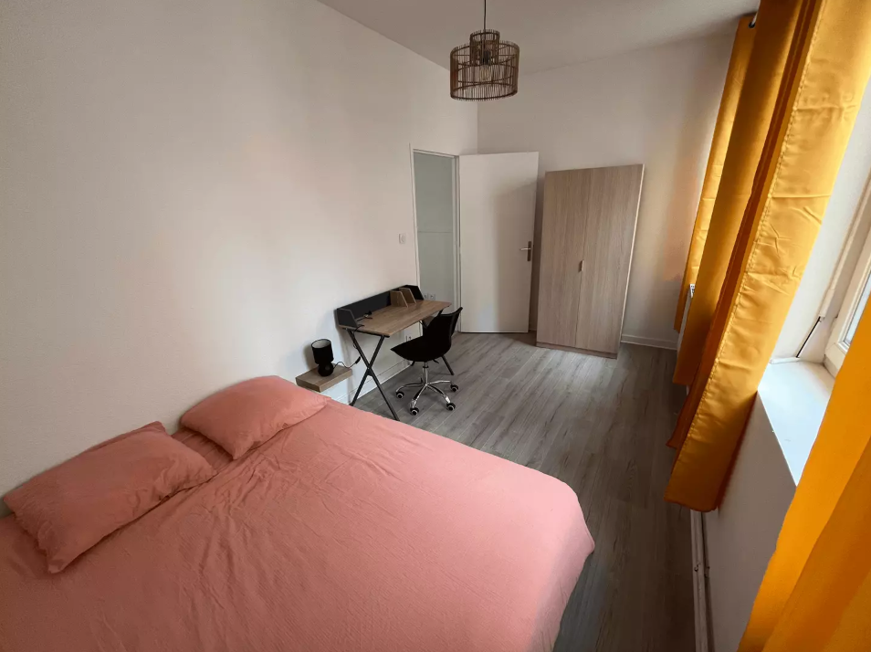 Appartement, meublé, 56m² à Saint-Étienne (42000) — photo 3