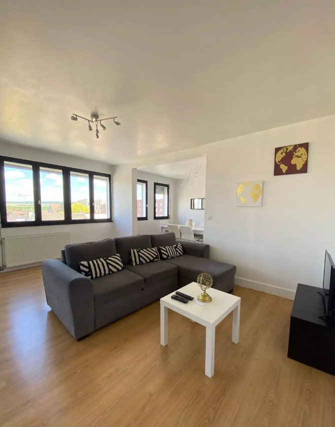 Appartement, meublé, 6 pièces, 118m² à Reims (51100) — photo 4