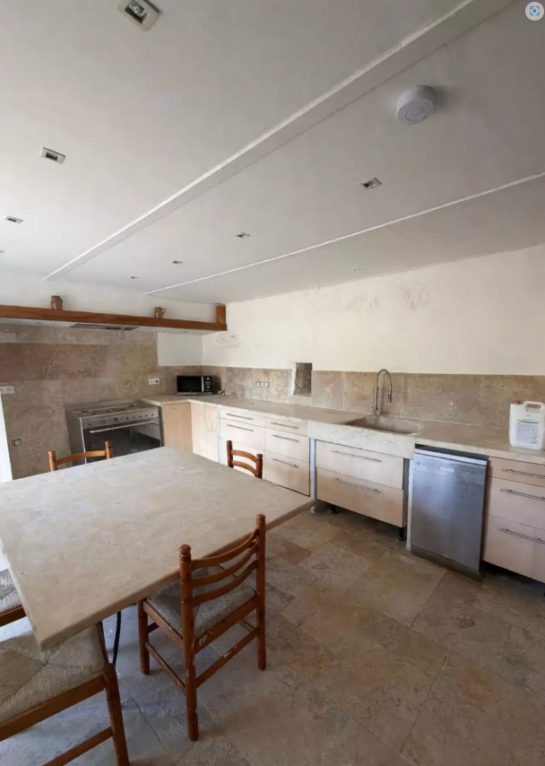 Appartement, meublé, 2 pièces, 64m² à Roquemaure (30150) — photo 3