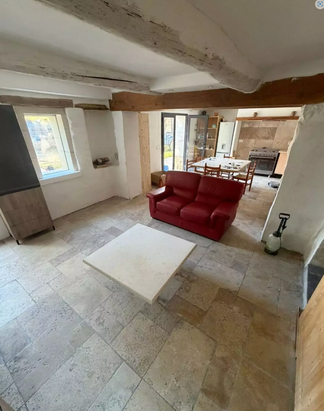Appartement, meublé, 2 pièces, 64m² à Roquemaure (30150) — photo 2