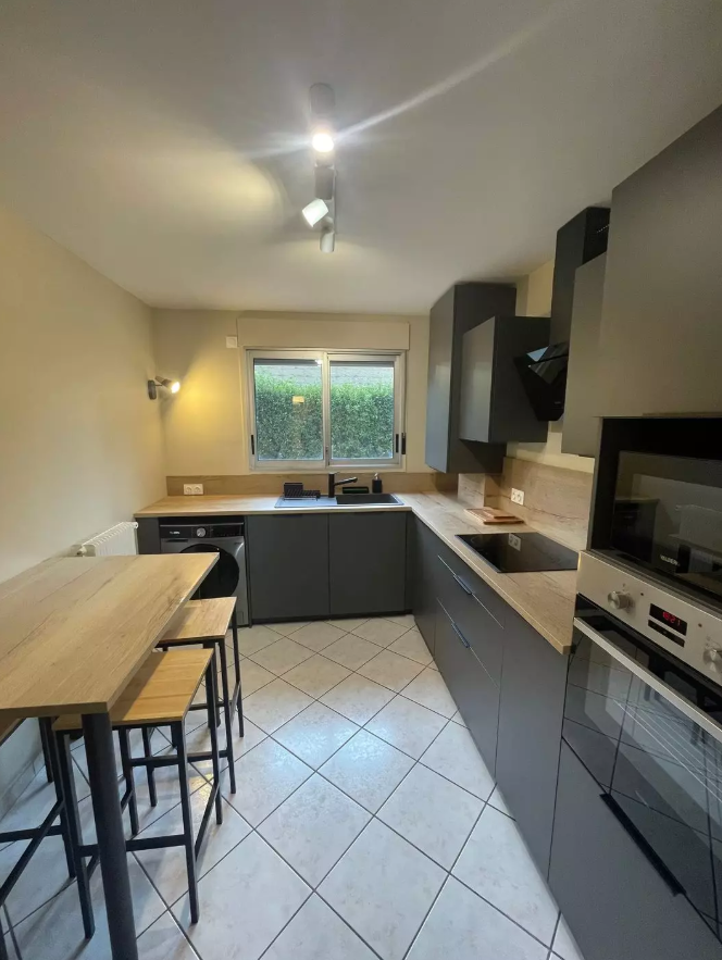 Appartement, meublé, 3 pièces, 73m² à Tassin-la-Demi-Lune (69160) — photo 3
