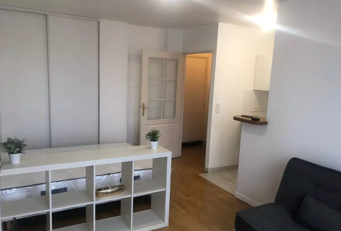 Appartement, meublé, 1 pièce, 26m² à Courbevoie (92400) — photo principale