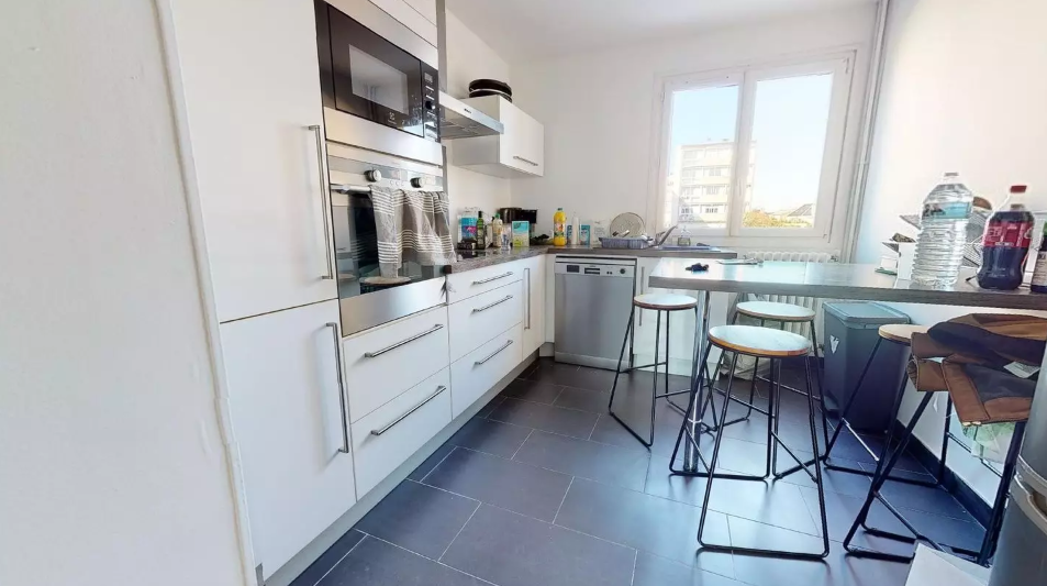 Appartement, meublé, 7 pièces, 116m² à Brest (29200) — photo 3