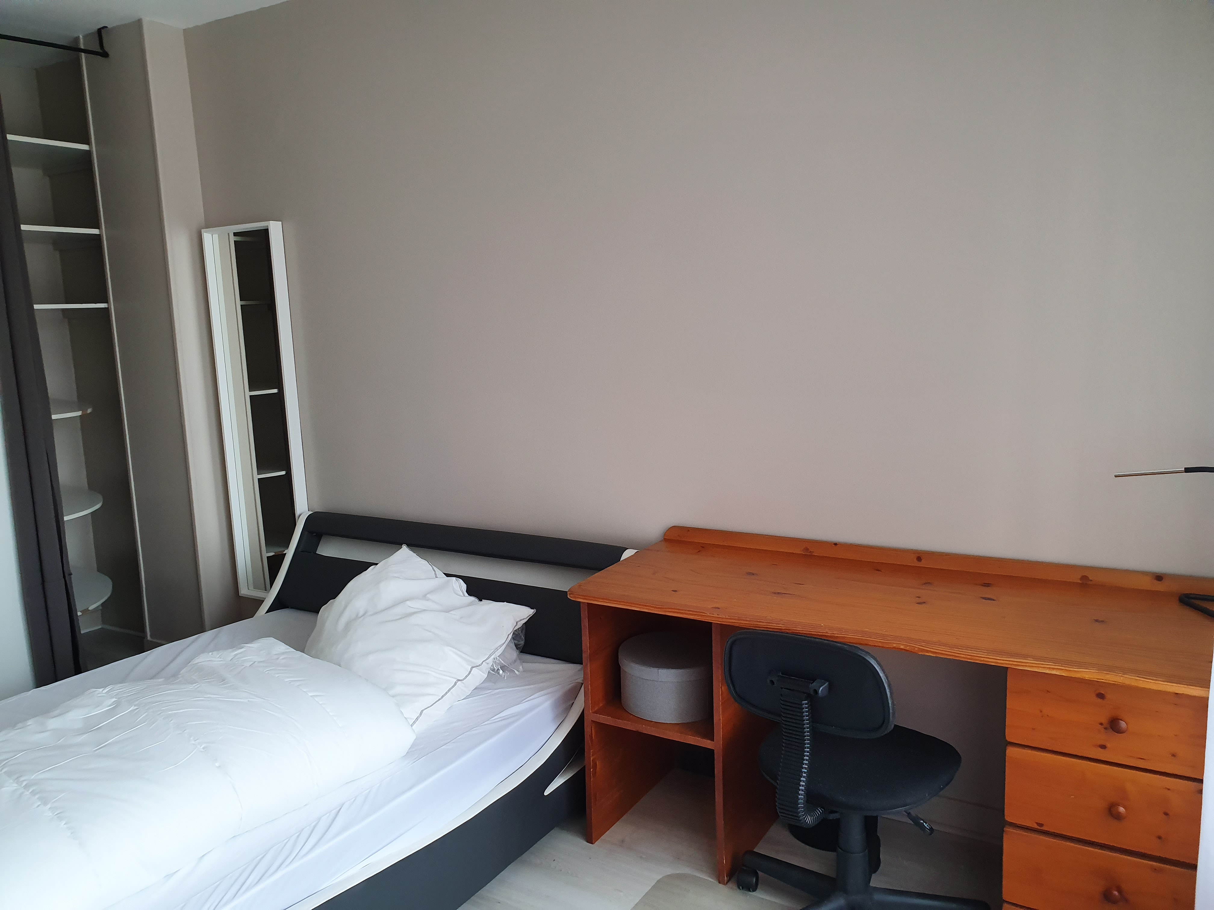 Chambre, meublé, 4 pièces, 97m² à Grenoble (38000) — photo 5