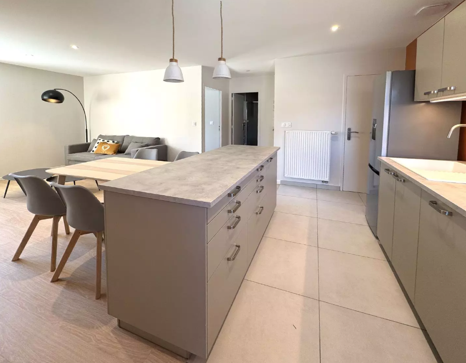 Appartement, meublé, 2 pièces, 52m² à Dardilly (69570) — photo 2