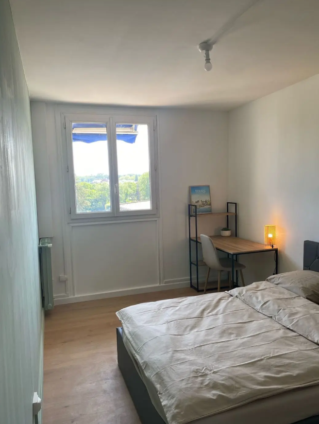 Appartement, meublé, 6 pièces, 91m² à Tours (37000) — photo 2