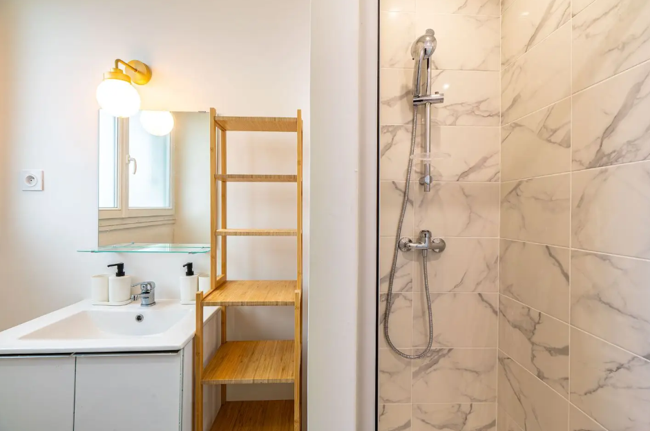 Chambre, meublé, 9m² à Fleury-les-Aubrais (45400) — photo 5