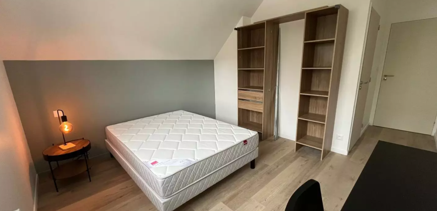 Maison, meublé, 7 pièces, 160m² à Rennes (35000) — photo 3