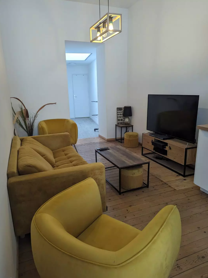 Maison, meublé, 1 pièce, 200m² à Valenciennes (59300) — photo principale