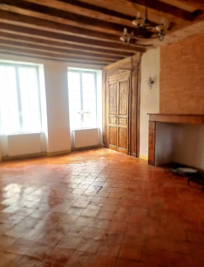 Appartement, non meublé, 4 pièces, 130m² à Beaumont-sur-Sarthe (72170) — photo 2