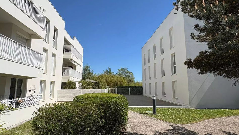 Appartement, non meublé, 4 pièces, 85m² à Bruges (33520) — photo principale