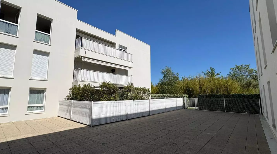 Appartement, non meublé, 4 pièces, 85m² à Bruges (33520) — photo 5