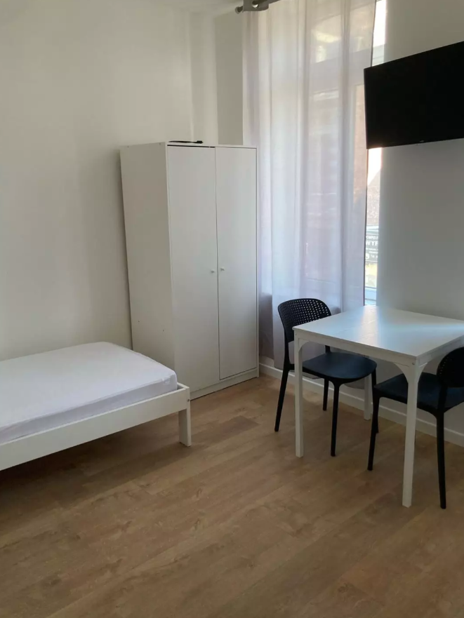 Chambre, meublé, 18m² à Roubaix (59100) — photo 4
