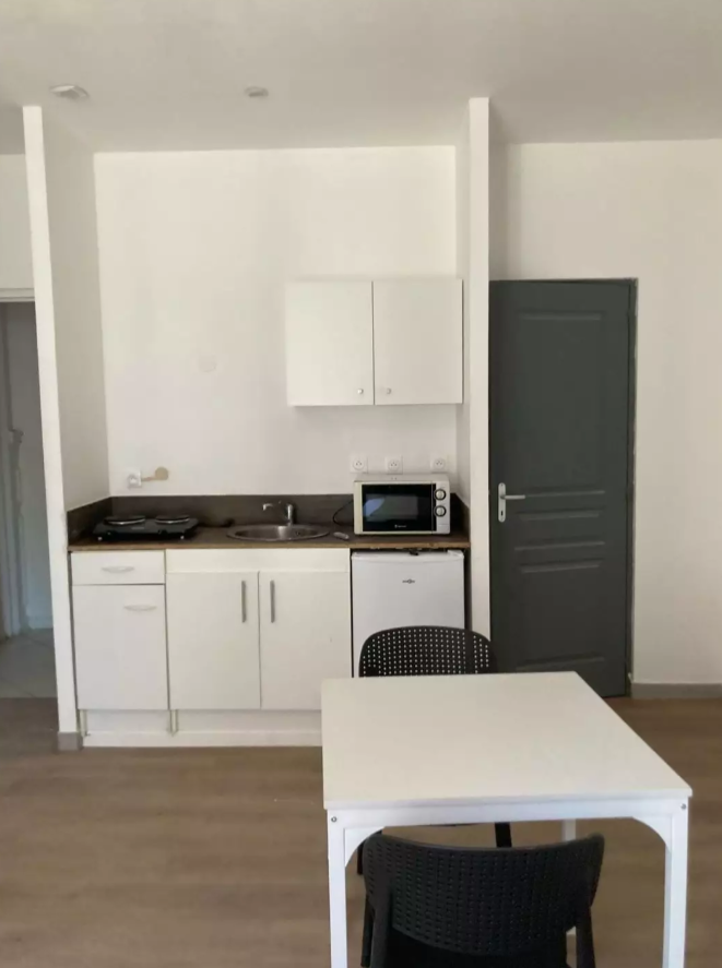 Chambre, meublé, 18m² à Roubaix (59100) — photo principale
