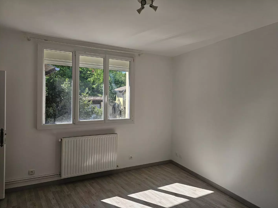 Appartement, meublé, 2 pièces, 65m² à Fontaines-sur-Saône (69270) — photo 2