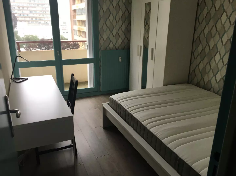 Appartement, meublé, 4 pièces, 81m² à Brest (29200) — photo 4