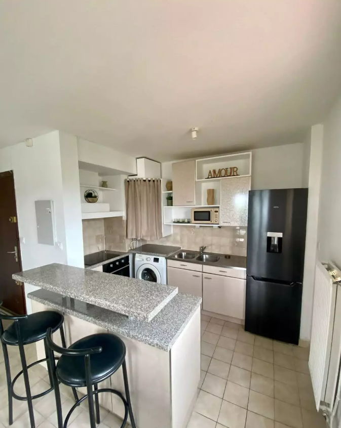 Appartement, meublé, 2 pièces, 50m² à Béziers (34500) — photo 2