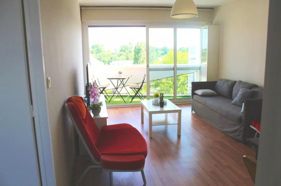 Appartement, meublé, 5 pièces, 91m² à Pessac (33600) — photo 2