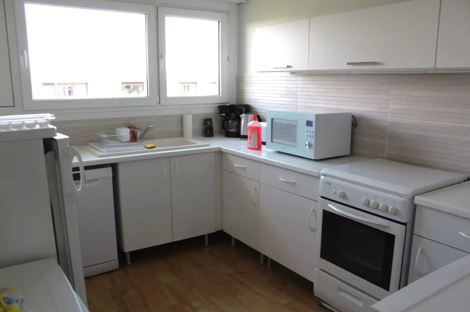 Appartement, meublé, 5 pièces, 91m² à Pessac (33600) — photo 3