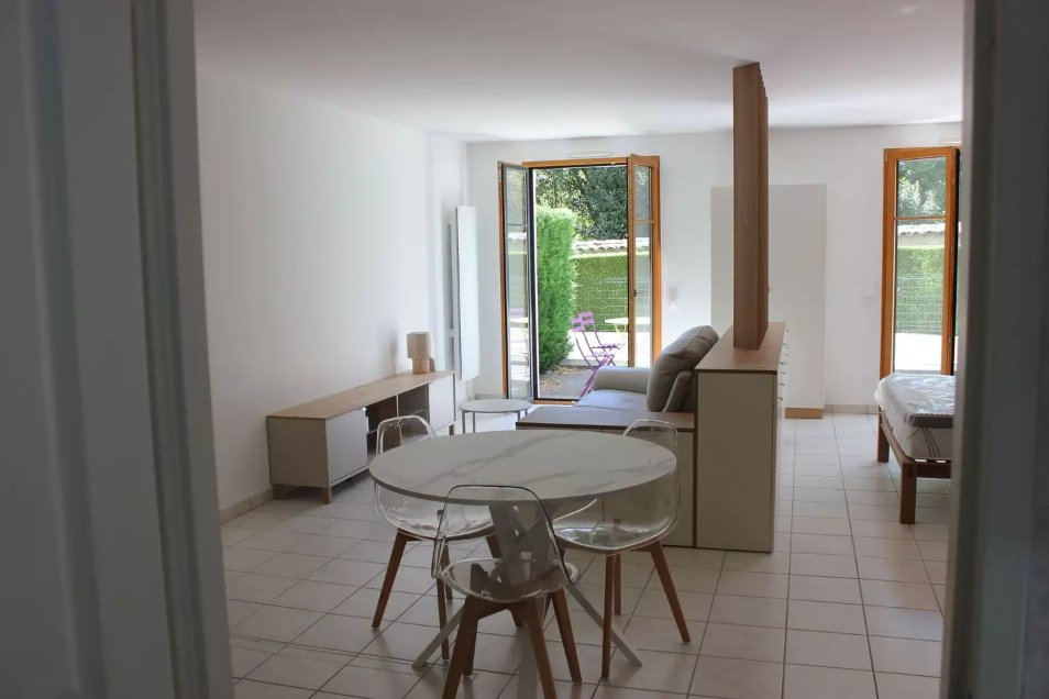 Appartement, meublé, 1 pièce, 49m² à Saint-Genis-Laval (69230) — photo principale