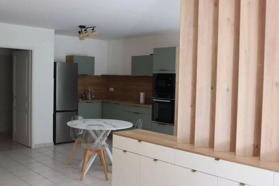 Appartement, meublé, 1 pièce, 49m² à Saint-Genis-Laval (69230) — photo 3