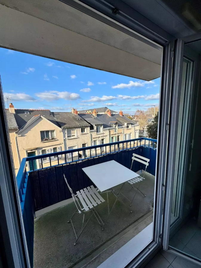 Appartement, meublé, 59m² à Angers (49100) — photo 2