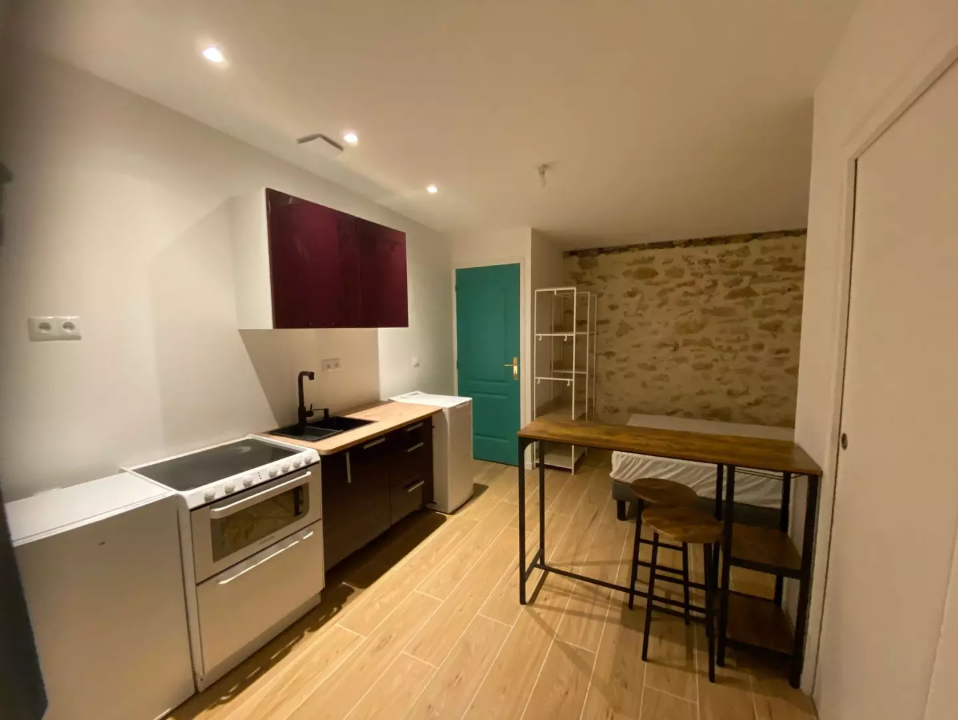 Appartement, meublé, 1 pièce, 16m² à Saint-André-de-Lidon (17260) — photo principale