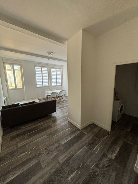 Appartement, meublé, 2 pièces, 62m² à Libourne (33500) — photo 4