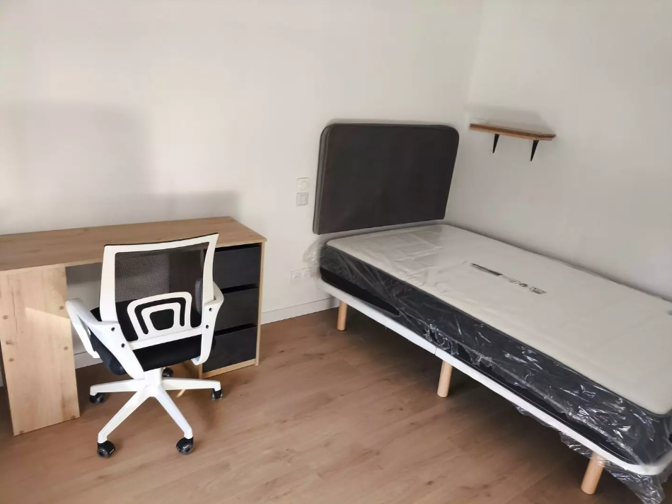 Appartement, meublé, 10m² à Dunkerque (59140) — photo 2