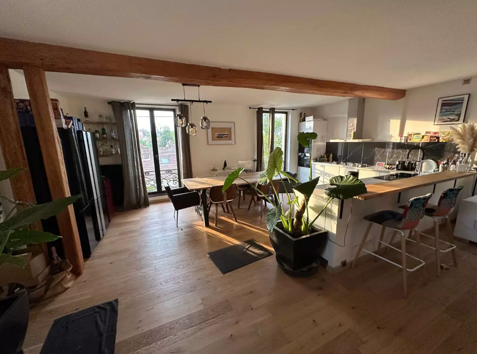 Appartement, meublé, 6 pièces, 118m² à Maintenon (28130) — photo 2