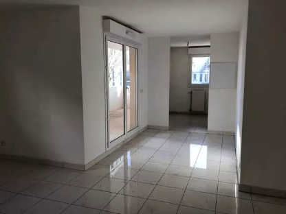 Appartement, non meublé, 2 pièces, 45m² à Marseille (13010) — photo 3