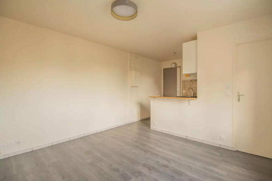 Appartement, non meublé, 2 pièces, 36m² à Choisy-le-Roi (94600) — photo 2