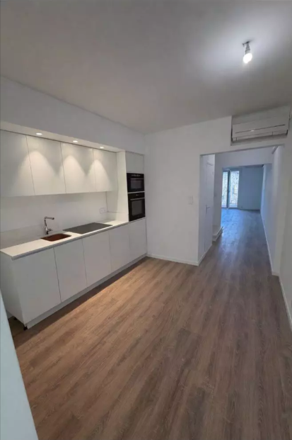 Appartement, non meublé, 4 pièces, 110m² à Saint-Mitre-les-Remparts (13920) — photo principale