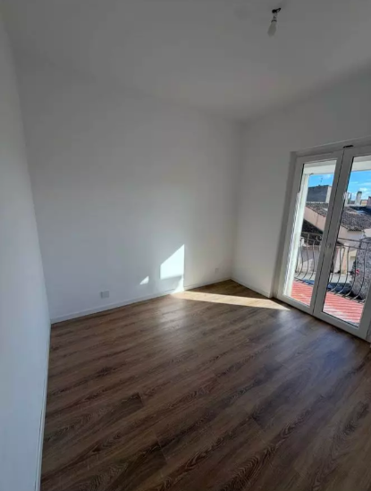 Appartement, non meublé, 4 pièces, 110m² à Saint-Mitre-les-Remparts (13920) — photo 5