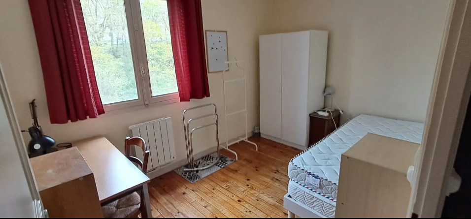 Chambre, meublé, 9m² à Oullins-Pierre-Bénite (69600) — photo 2