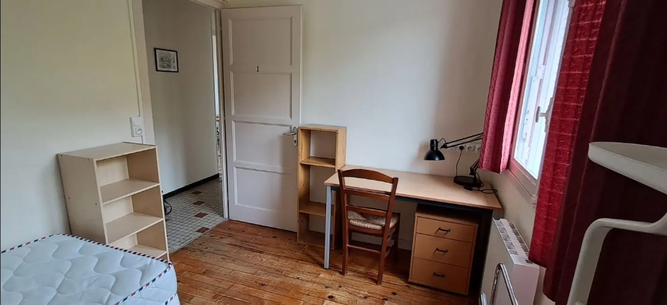 Chambre, meublé, 9m² à Oullins-Pierre-Bénite (69600) — photo 3