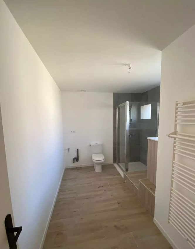 Maison, meublé, 4 pièces, 120m² à Val-de-Cognac (16370) — photo 5