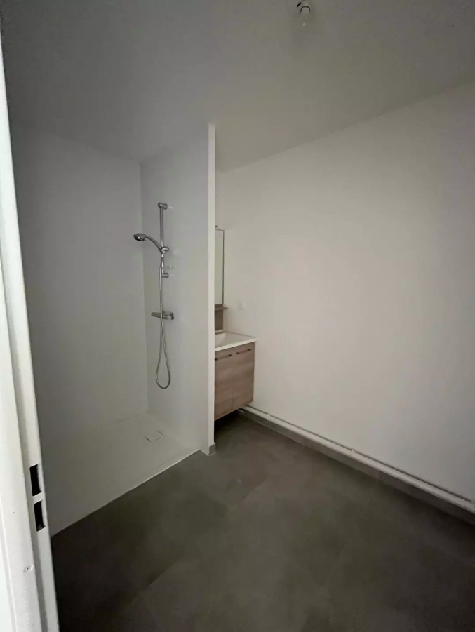 Appartement, non meublé, 3 pièces, 68m² à Valenciennes (59300) — photo 5