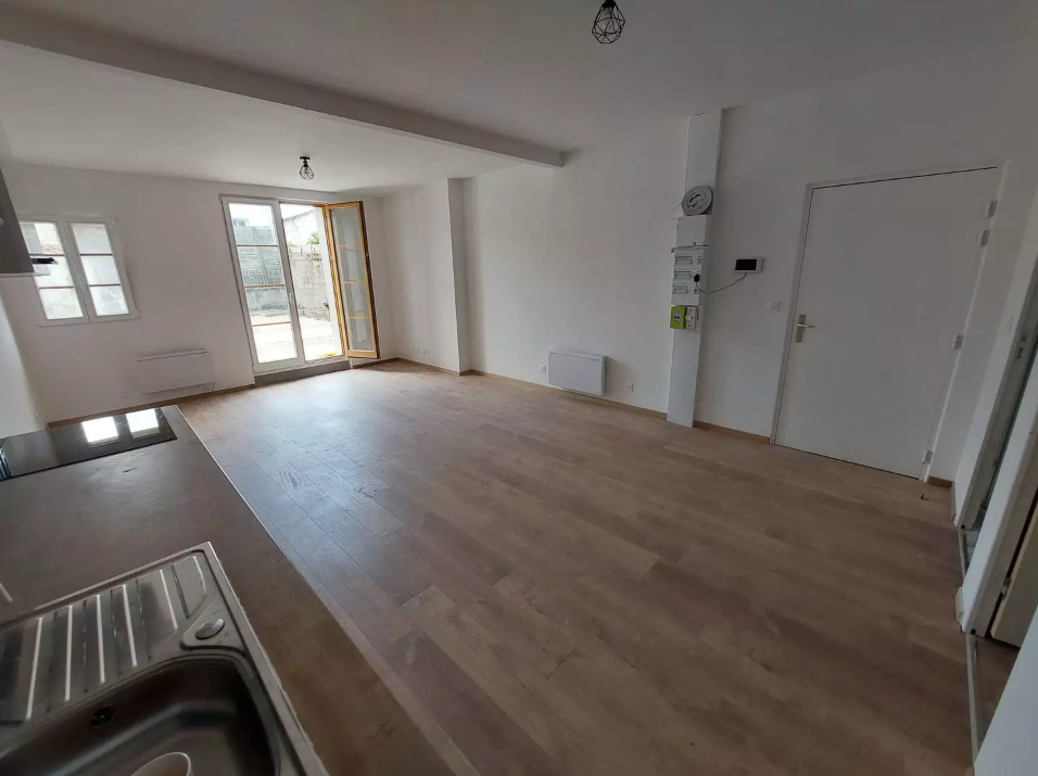 Appartement, meublé, 2 pièces, 47m² à Sainte-Foy-la-Grande (33220) — photo 3
