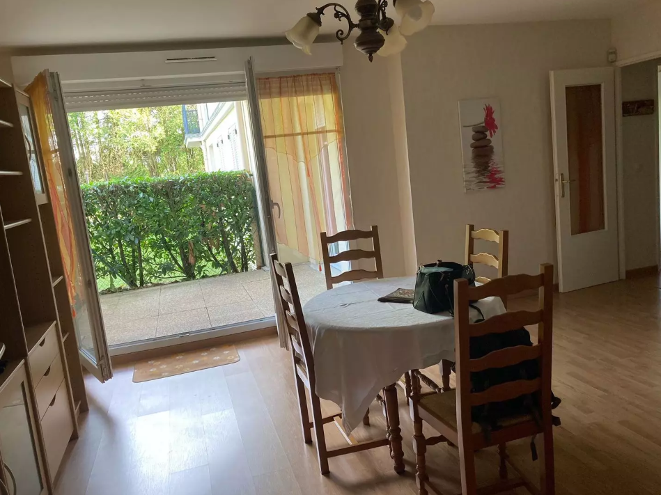 Appartement, meublé, 2 pièces, 47m² à Coignières (78310) — photo 3