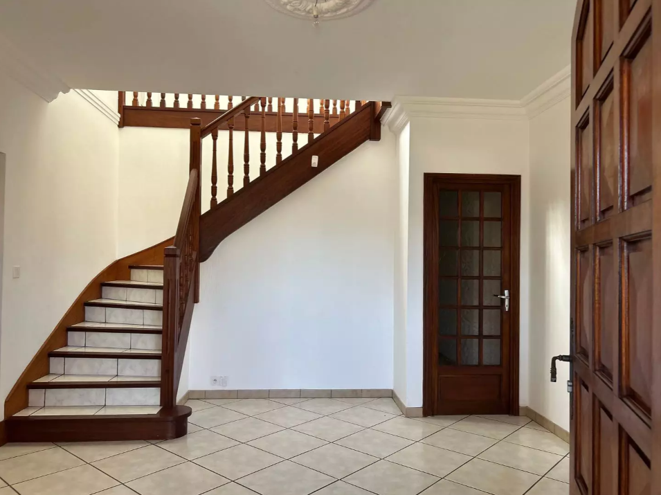 Maison, meublé, 7 pièces, 195m² à Pin-Balma (31130) — photo 5
