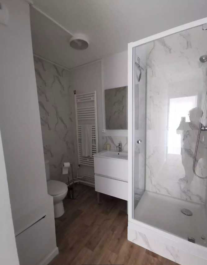 Appartement, meublé, 5 pièces, 97m² à Saint-Priest (69800) — photo 4