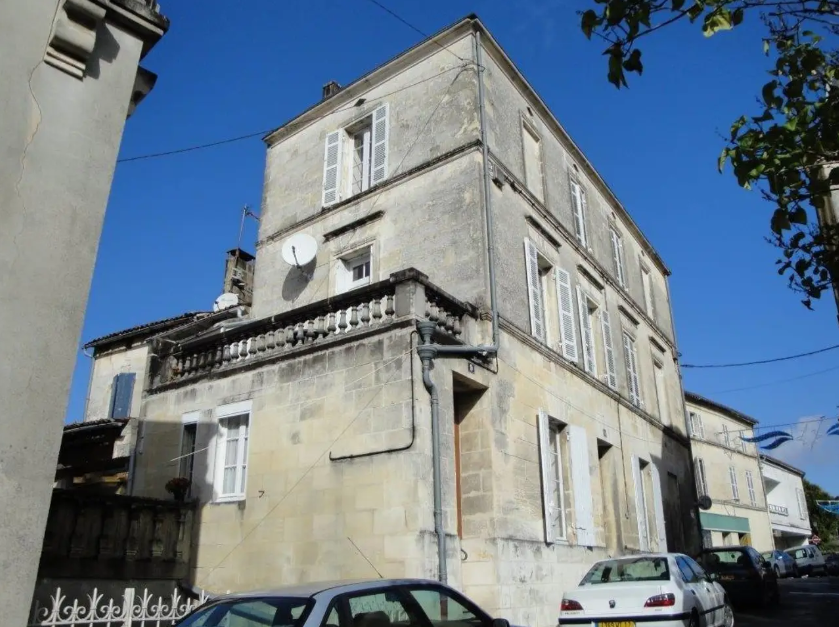 Appartement, meublé, 2 pièces, 37m² à Jonzac (17500) — photo principale