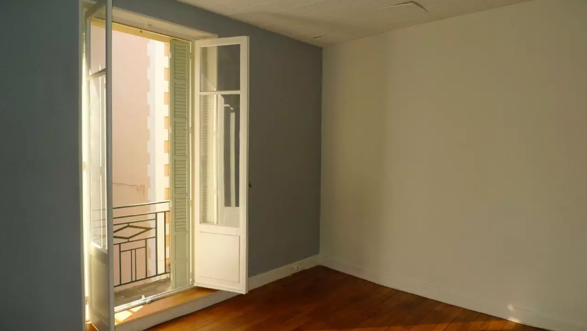 Appartement, non meublé, 1 pièce, 65m² à Issoire (63500) — photo 5