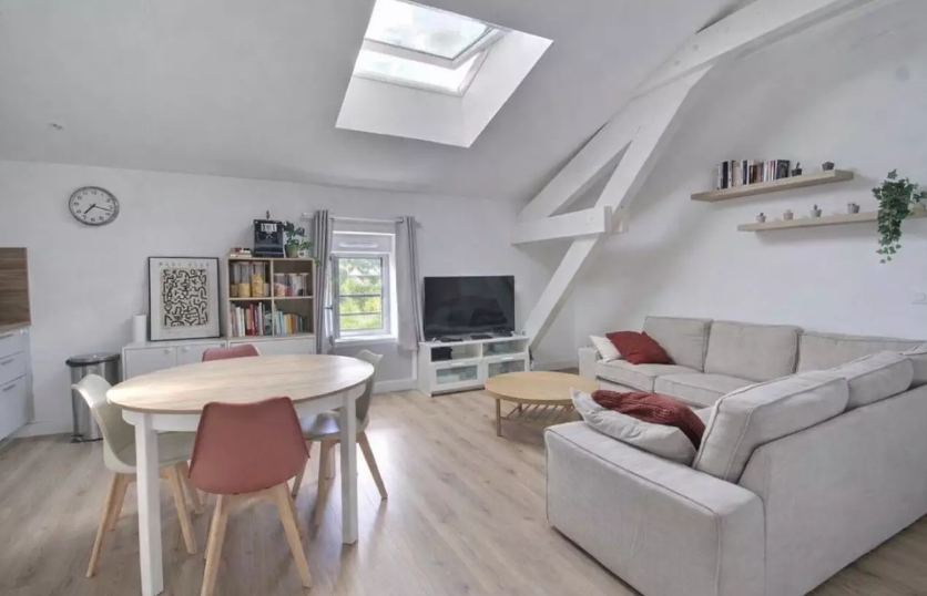 Appartement, non meublé, 3 pièces, 54m² à Collonges-au-Mont-d'Or (69660) — photo principale